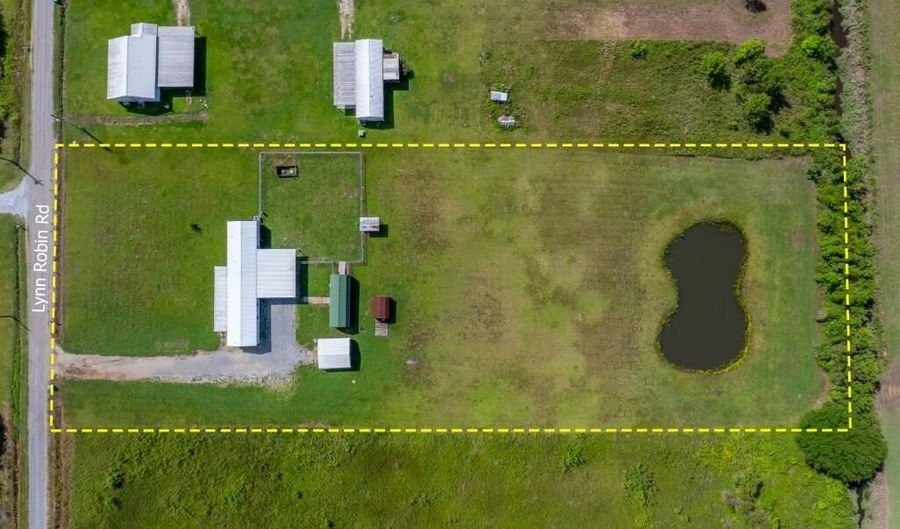 177 Lynn Robin Rd, Arnaudville, LA 70512 - 3 Beds, 2 Bath