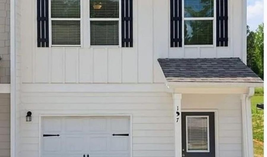 137 Village Green Dr, Adairsville, GA 30103 - 3 Beds, 3 Bath