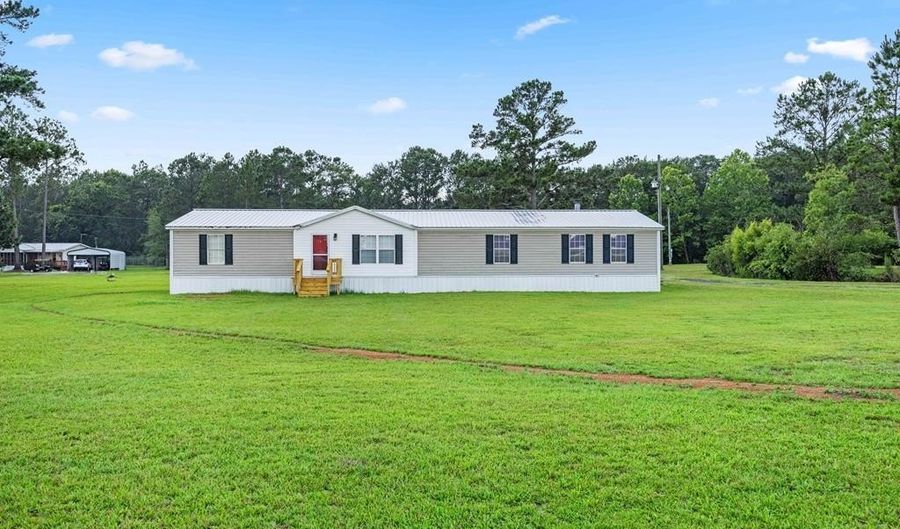 4896 Valdosta Hwy, Barney, GA 31625 - 4 Beds, 2 Bath