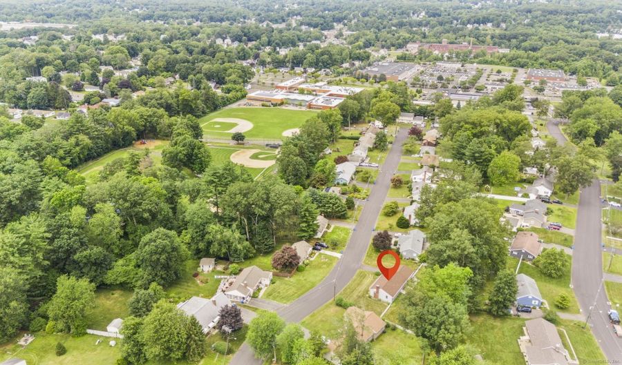 103 Perry Rd, Bristol, CT 06010 - 3 Beds, 1 Bath