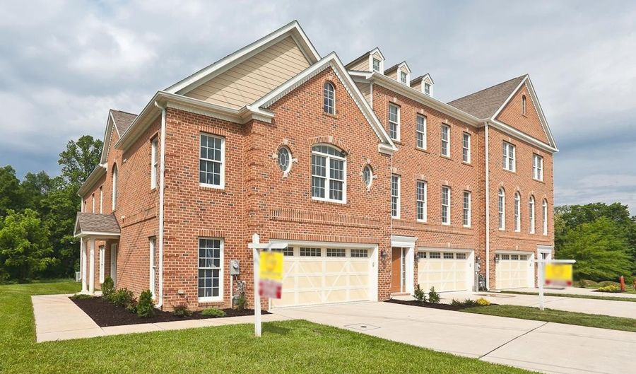 12 CHESTNUT WOODS Dr, Bel Air, MD 21014 - 3 Beds, 3 Bath
