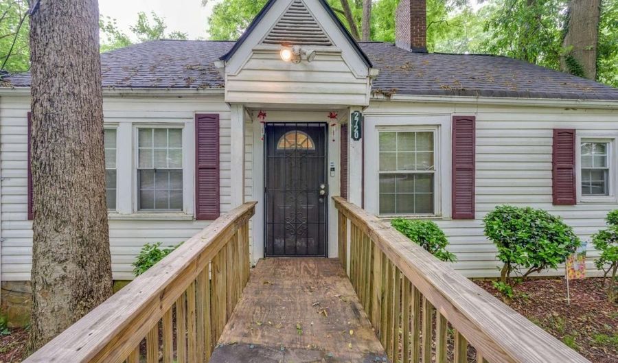 2720 Randall St, Atlanta, GA 30344 - 4 Beds, 2 Bath