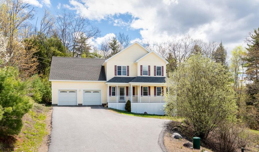 10 Skywatch Rd, Center Harbor, NH 03226 - 4 Beds, 4 Bath