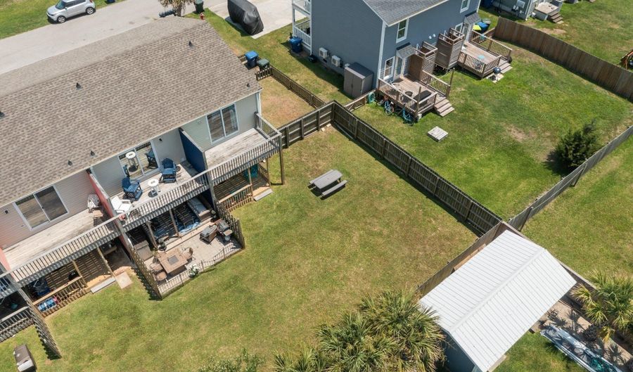 119 Center Dr Ua (1), Atlantic Beach, NC 28512 - 2 Beds, 2 Bath