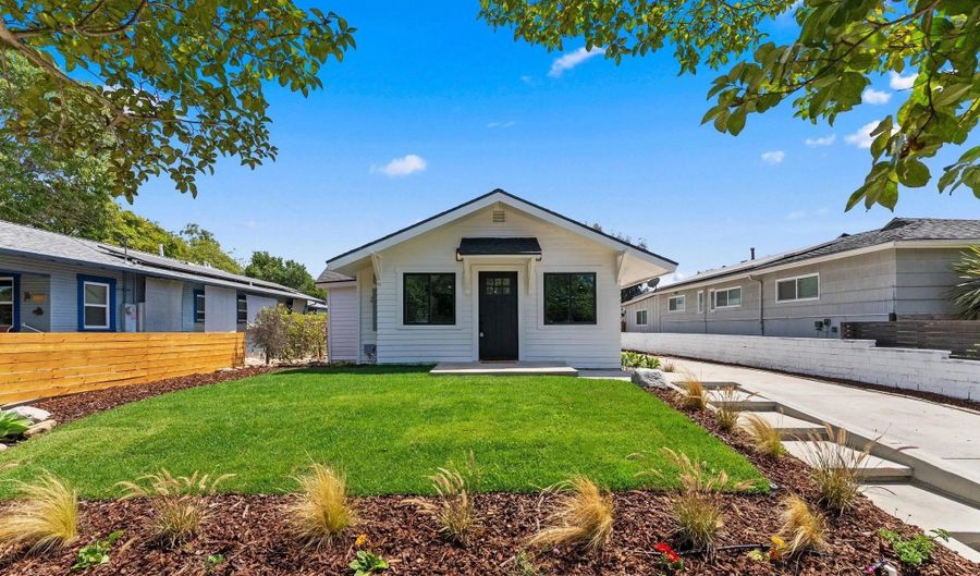 3535 Eugene Pl, San Diego, CA 92116 - 3 Beds, 3 Bath