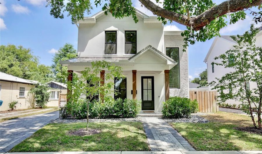833 DARTMOUTH St, Orlando, FL 32804 - 4 Beds, 4 Bath