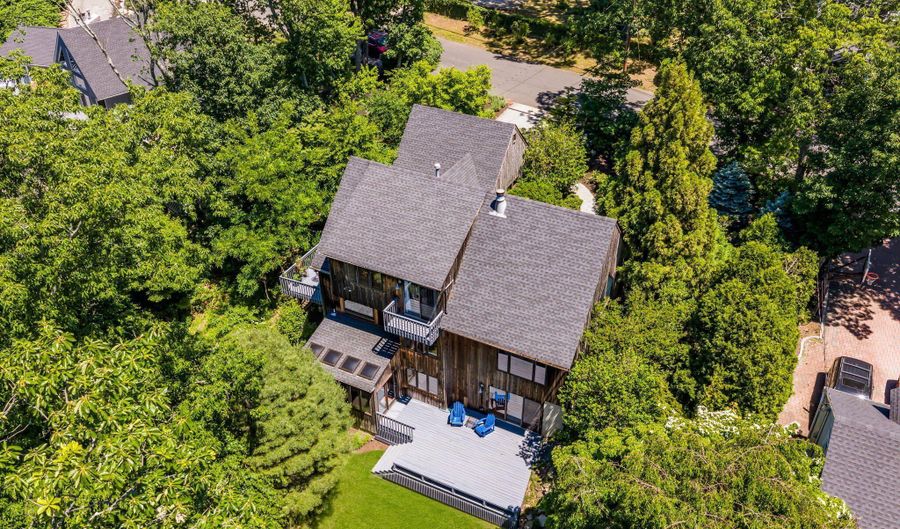 267 E Highland Ave, Atlantic Highlands, NJ 07716 - 4 Beds, 3 Bath