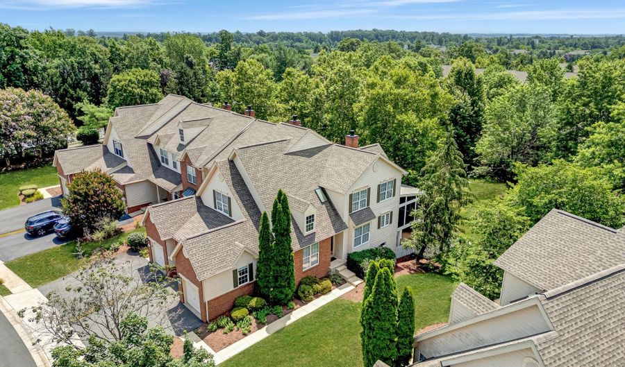 43613 RYDER CUP Sq, Ashburn, VA 20147 - 3 Beds, 4 Bath
