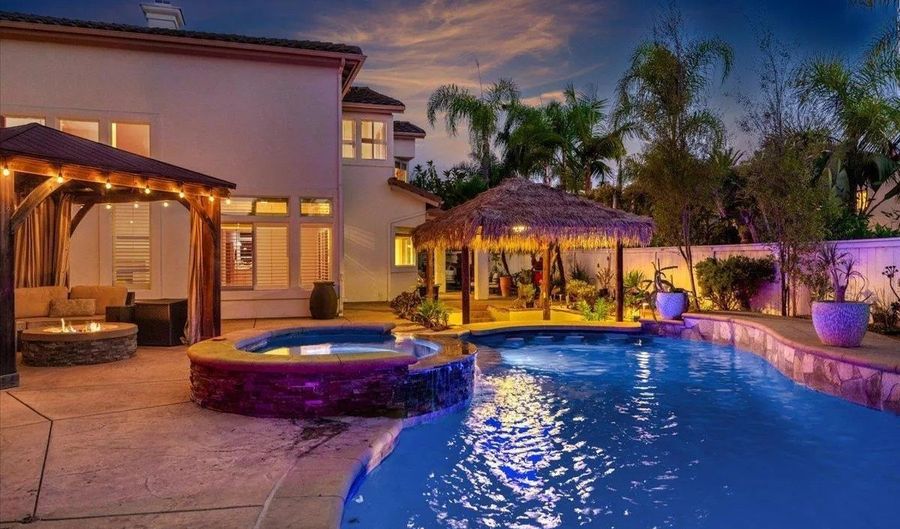 445 De Anza Ct, Oceanside, CA 92057 - 5 Beds, 3 Bath