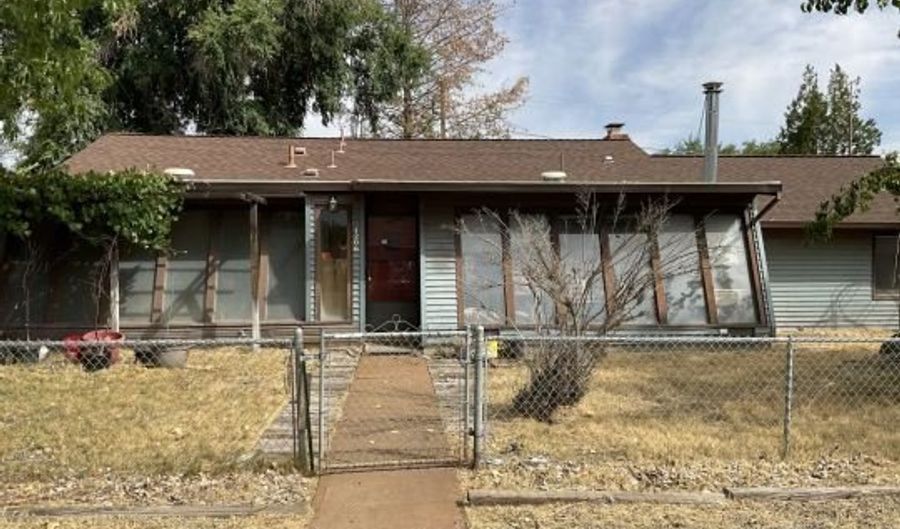 1206 W. 10th St. St, Alturas, CA 96101 - 3 Beds, 2 Bath