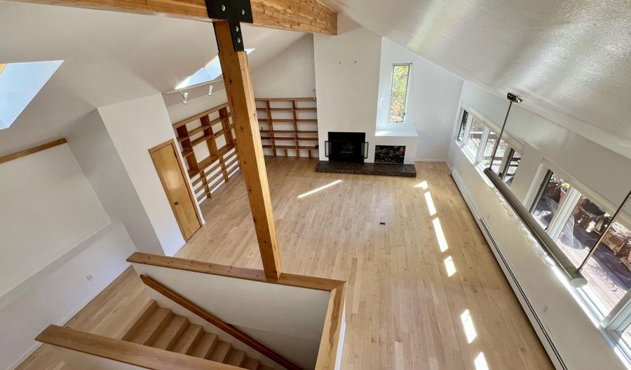 216 E Homestead Dr, Basalt, CO 81621 - 4 Beds, 2 Bath