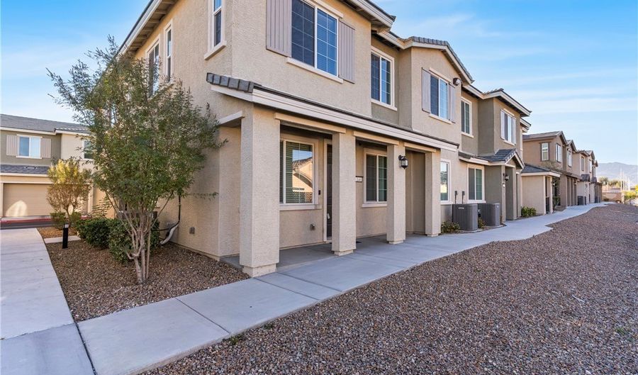 5730 Sky Pointe Dr 144, Las Vegas, NV 89130 - 3 Beds, 3 Bath