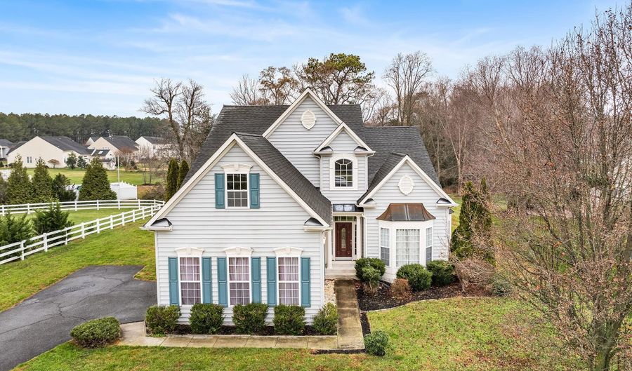 27145 BUCKSKIN Trl, Harbeson, DE 19951 - 3 Beds, 3 Bath