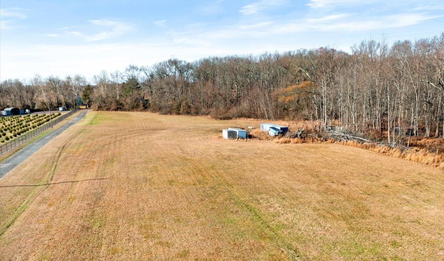 151 Walnford Rd, Allentown, NJ 08501 - 4 Beds, 3 Bath