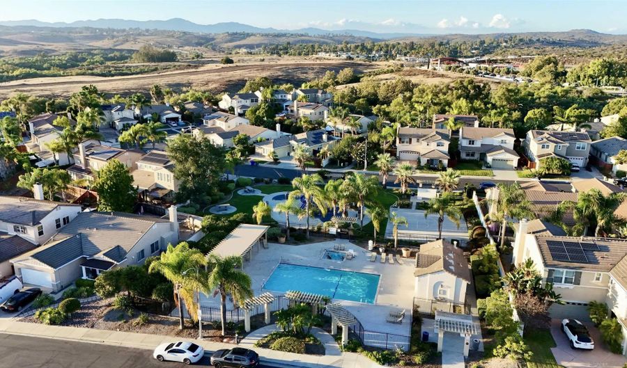 1125 Midnight Way, Oceanside, CA 92057 - 4 Beds, 3 Bath