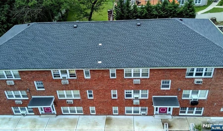 26 Clinton Street 4A, Belleville, NJ 07109 - 1 Beds, 1 Bath