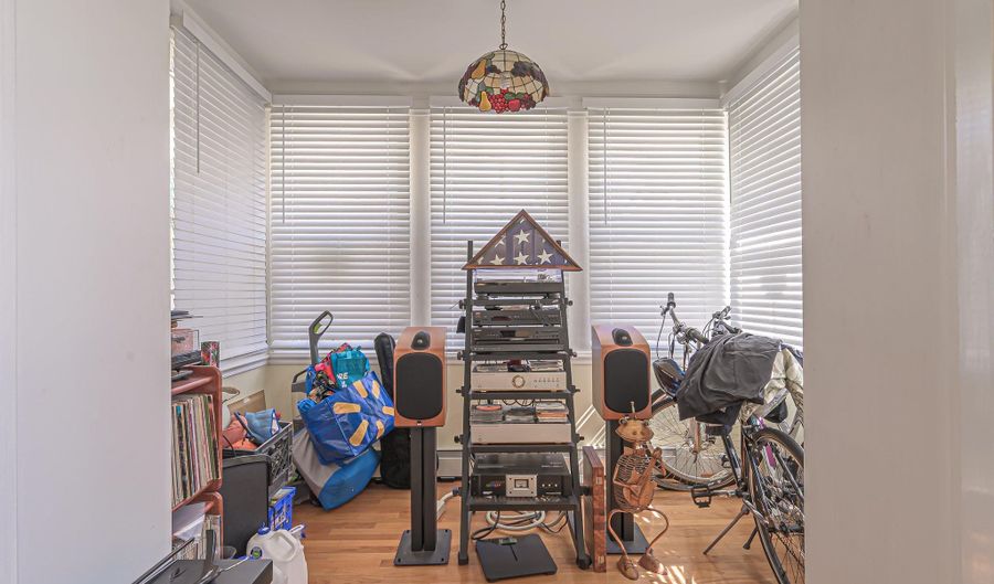 348 N Connecticut Ave, Atlantic City, NJ 08401 - 4 Beds, 1 Bath