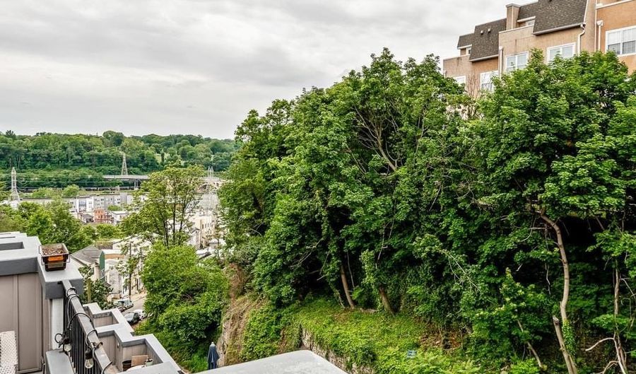 245 LYCEUM Ave, Philadelphia, PA 19128 - 3 Beds, 3 Bath
