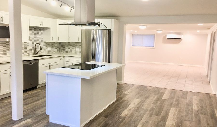 92-562 Akaula St, Kapolei, HI 96707 - 8 Beds, 4 Bath