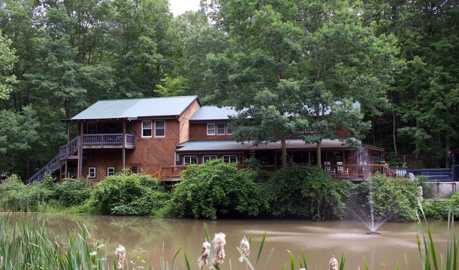 6598 Jeff Ln, Athens, OH 45701 - 4 Beds, 4 Bath