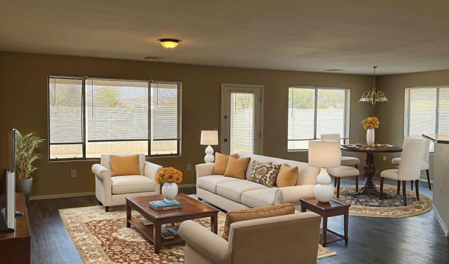 11202 W CHASE Dr, Avondale, AZ 85323 - 5 Beds, 2 Bath