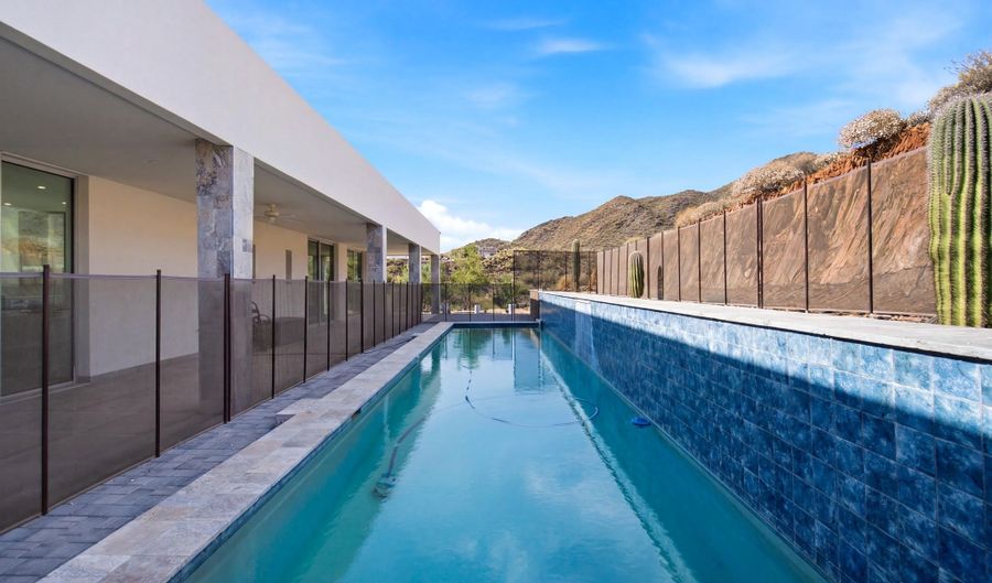 43359 N 66TH St, Cave Creek, AZ 85331 - 3 Beds, 4 Bath