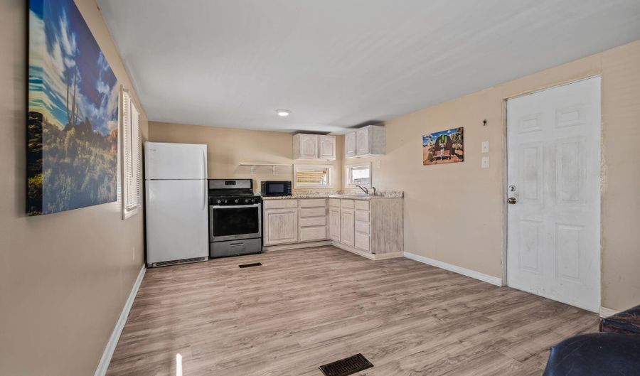 929 N Delaware Dr 21, Apache Junction, AZ 85120 - 1 Beds, 1 Bath