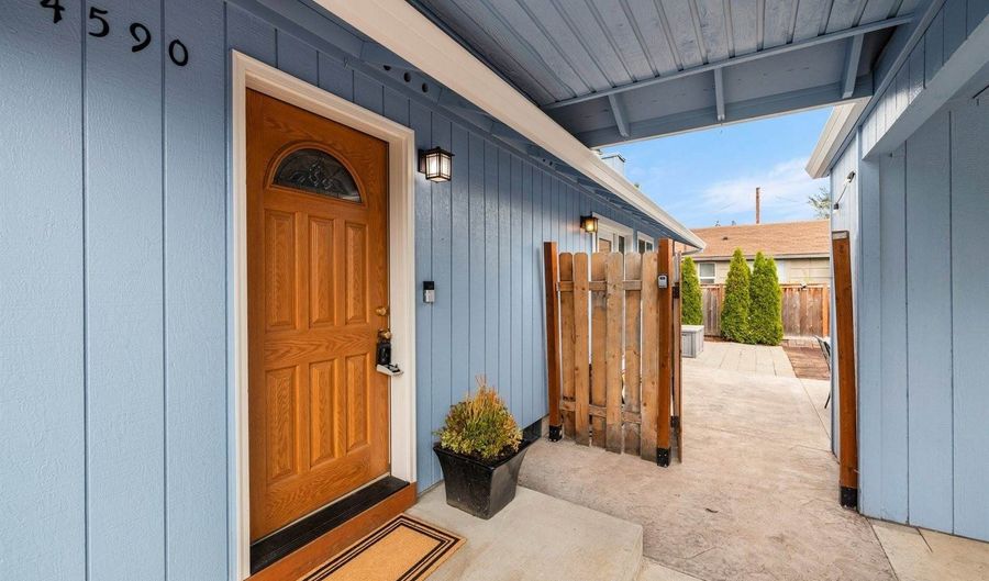 4590 SW Savannah Pl, Beaverton, OR 97078 - 3 Beds, 2 Bath
