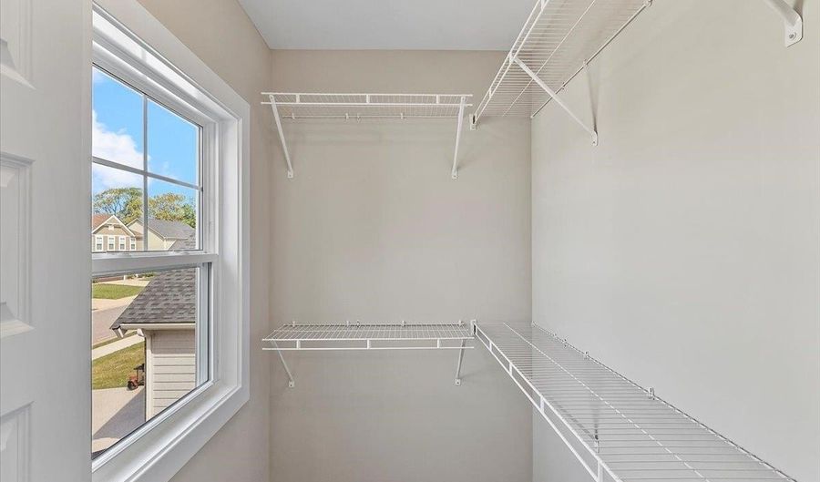 9336 Woodgate Cir, Alvaton, KY 42122 - 4 Beds, 3 Bath