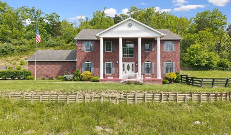 1060 Old 19, Augusta, KY 41002 - 4 Beds, 4 Bath