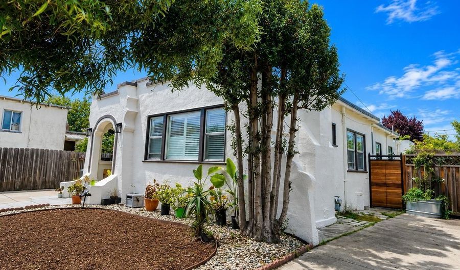 1826 Pacific Ave, Alameda, CA 94501 - 3 Beds, 2 Bath