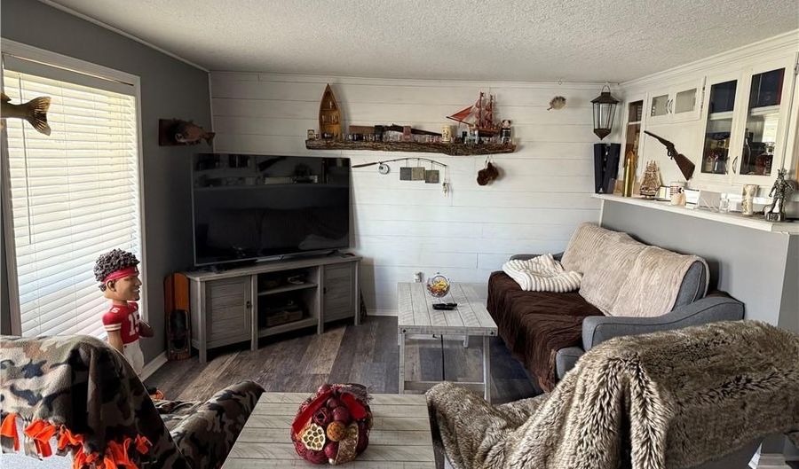 798 Lake Viking Ter, Altamont, MO 64620 - 2 Beds, 1 Bath