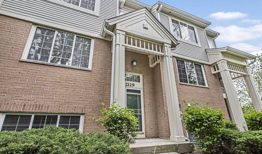 2129 W Concord Ln, Addison, IL 60101 - 3 Beds, 3 Bath