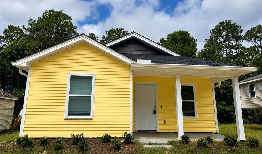 7014 W Lafayette St, Bay St. Louis, MS 39520 - 3 Beds, 2 Bath