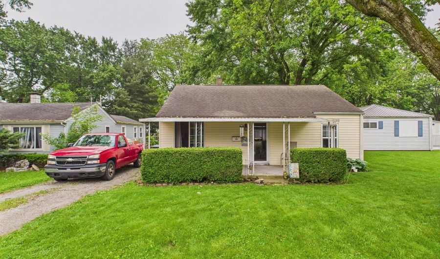 2405 E 9th St, Anderson, IN 46012 - 2 Beds, 1 Bath
