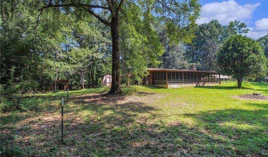 429 LEE ROAD 394, Auburn, AL 36832 - 2 Beds, 2 Bath