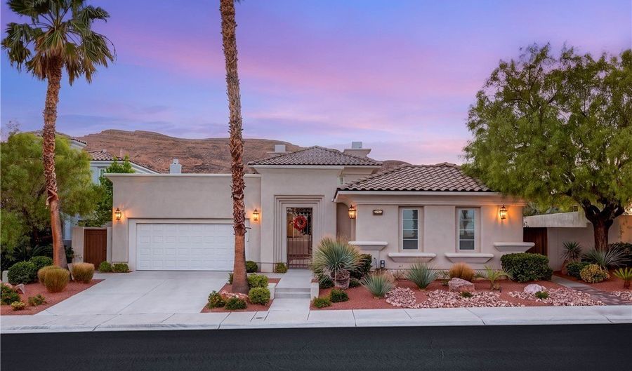 2575 Turtle Head Peak Dr, Las Vegas, NV 89135 - 3 Beds, 4 Bath