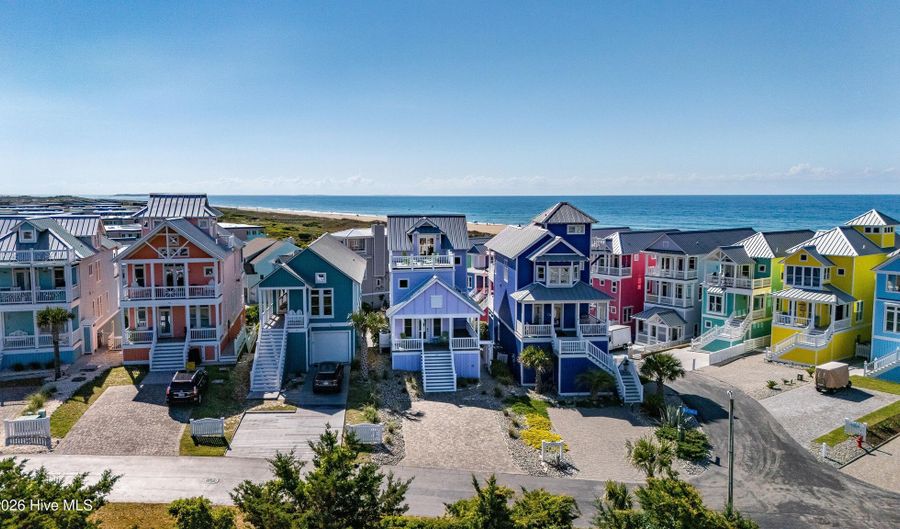 237 Sea Dreams Dr, Atlantic Beach, NC 28512 - 2 Beds, 3 Bath