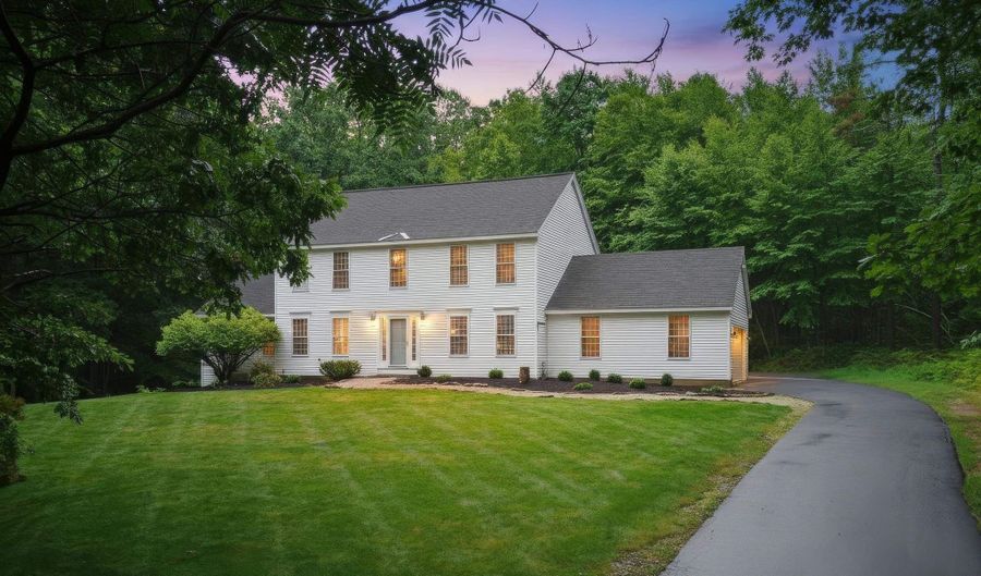 4 Hampshire Hills Dr, Bow, NH 03304 - 4 Beds, 4 Bath