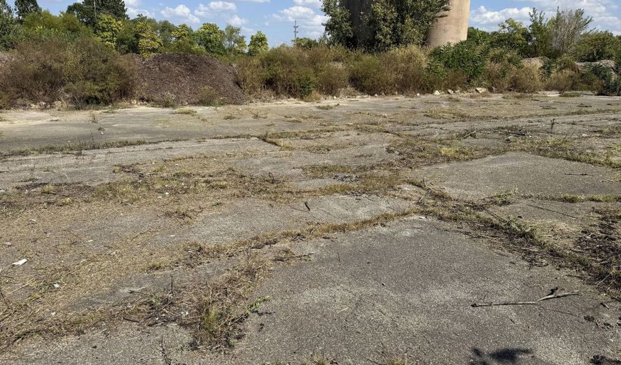 1200 E 26th St, Anderson, IN 46016 - 0 Beds, 0 Bath