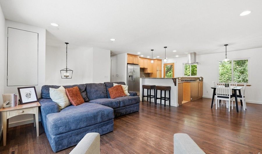 3600 Cloverleaf Dr, Boulder, CO 80304 - 3 Beds, 2 Bath