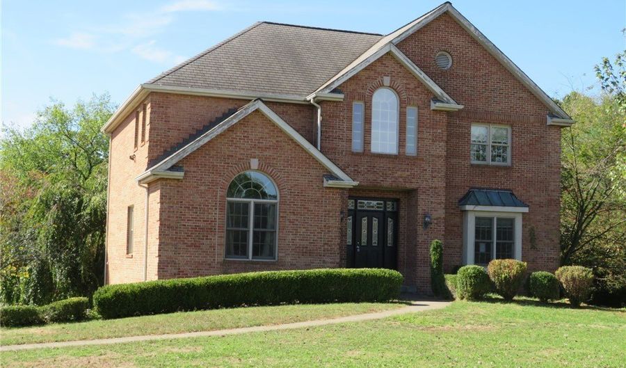 304 Scenic Ridge Ct, Adams Twp., PA 16046 - 4 Beds, 4 Bath