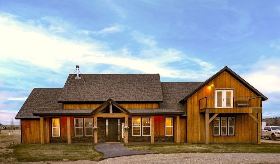 24 Mountain Vis, Big Timber, MT 59011 - 4 Beds, 4 Bath