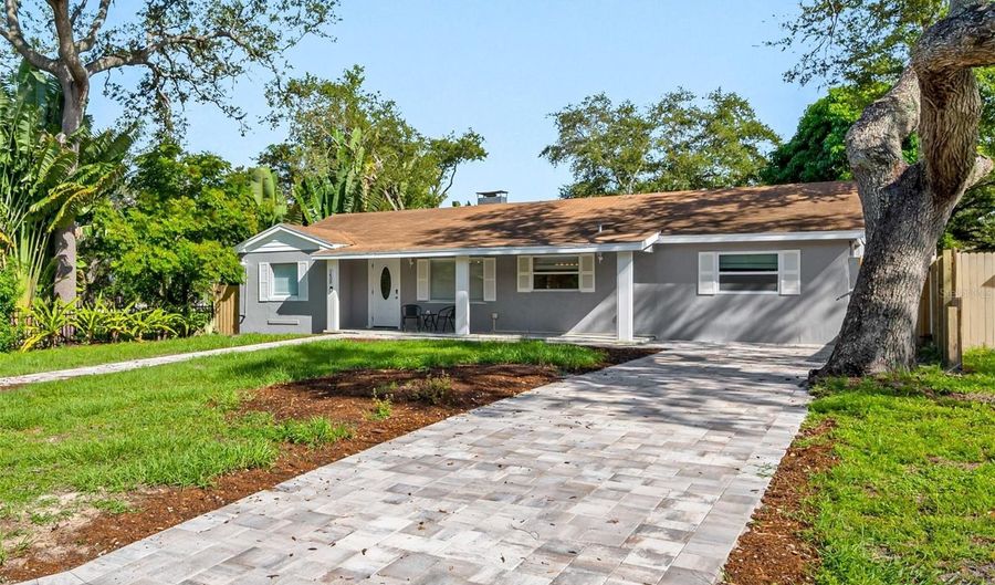 1408 ROGERS St, Clearwater, FL 33756 - 3 Beds, 3 Bath