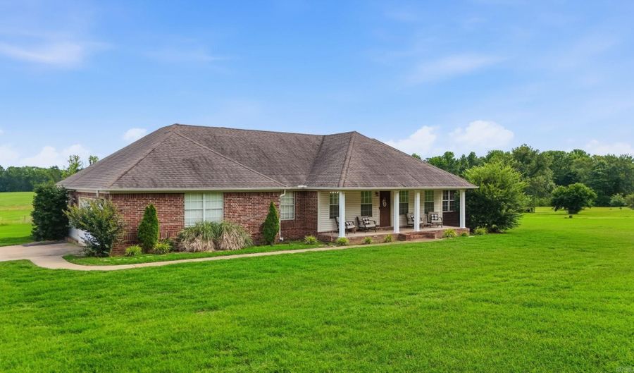 609 Swinging Bridge Rd, Beebe, AR 72012 - 3 Beds, 2 Bath