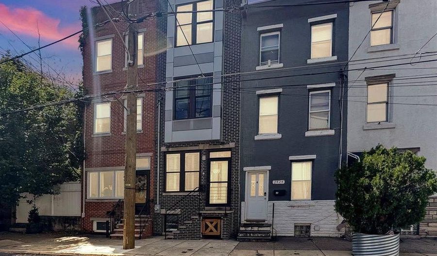 2426 E FIRTH St, Philadelphia, PA 19125 - 3 Beds, 3 Bath