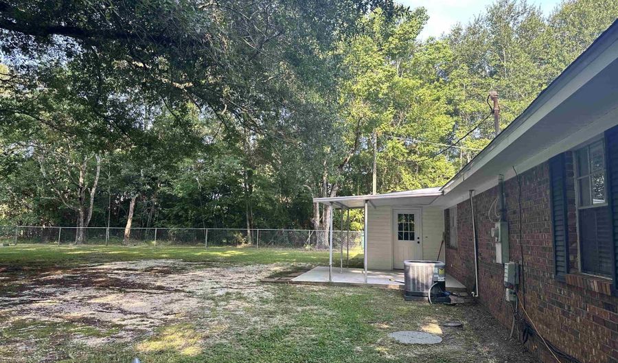115 Davison Ln, Atmore, AL 36502 - 4 Beds, 3 Bath