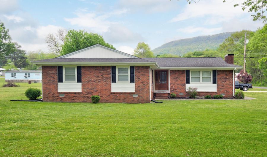 315 Woodmont Dr, Whitwell, TN 37397 - 3 Beds, 2 Bath