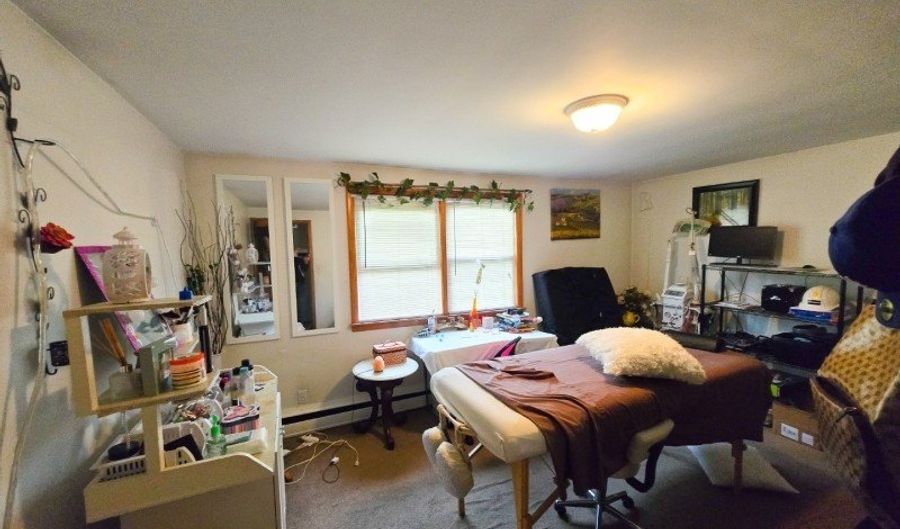 50 Newark Pl, Belleville, NJ 07109 - 5 Beds, 3 Bath