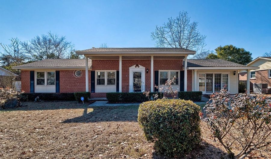 2757 American Ave, West Columbia, SC 29169 - 4 Beds, 3 Bath